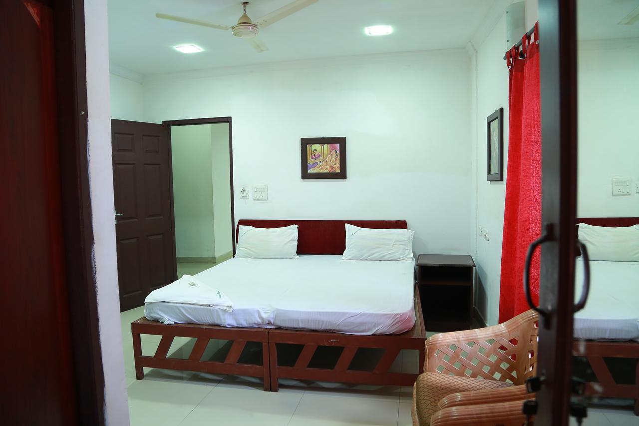 Swades Residency 호텔 Cheruvalli 외부 사진
