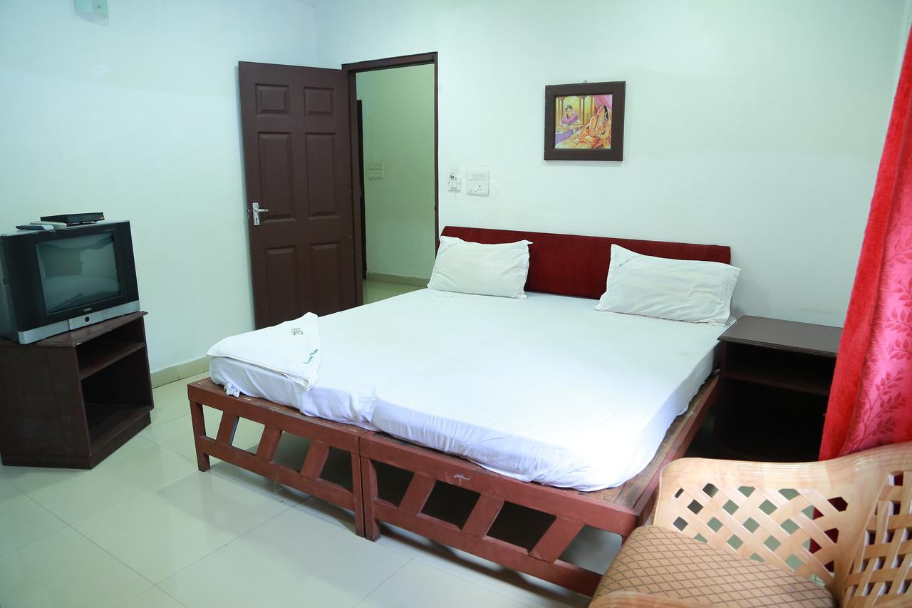Swades Residency 호텔 Cheruvalli 외부 사진