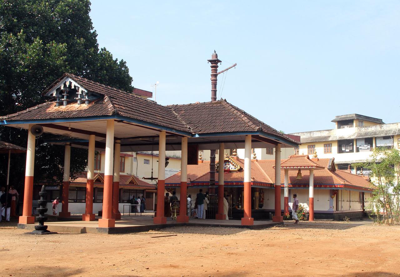 Swades Residency 호텔 Cheruvalli 외부 사진